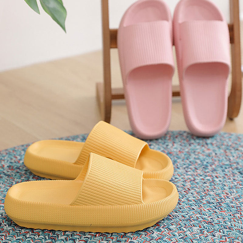 New 4CM Thick-soled Sandals And Slippers For Women Summer Indoor And Outdoor Home Stepping On Feces Feeling Bathing Couple Men&amp;#039;s Heightened Rubber And Plastic Sandals