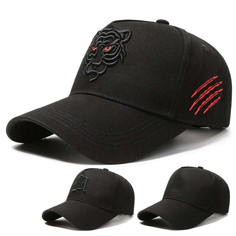 Men's Hat With Enlarged Brim And Enlarged Hat Body Tiger Head